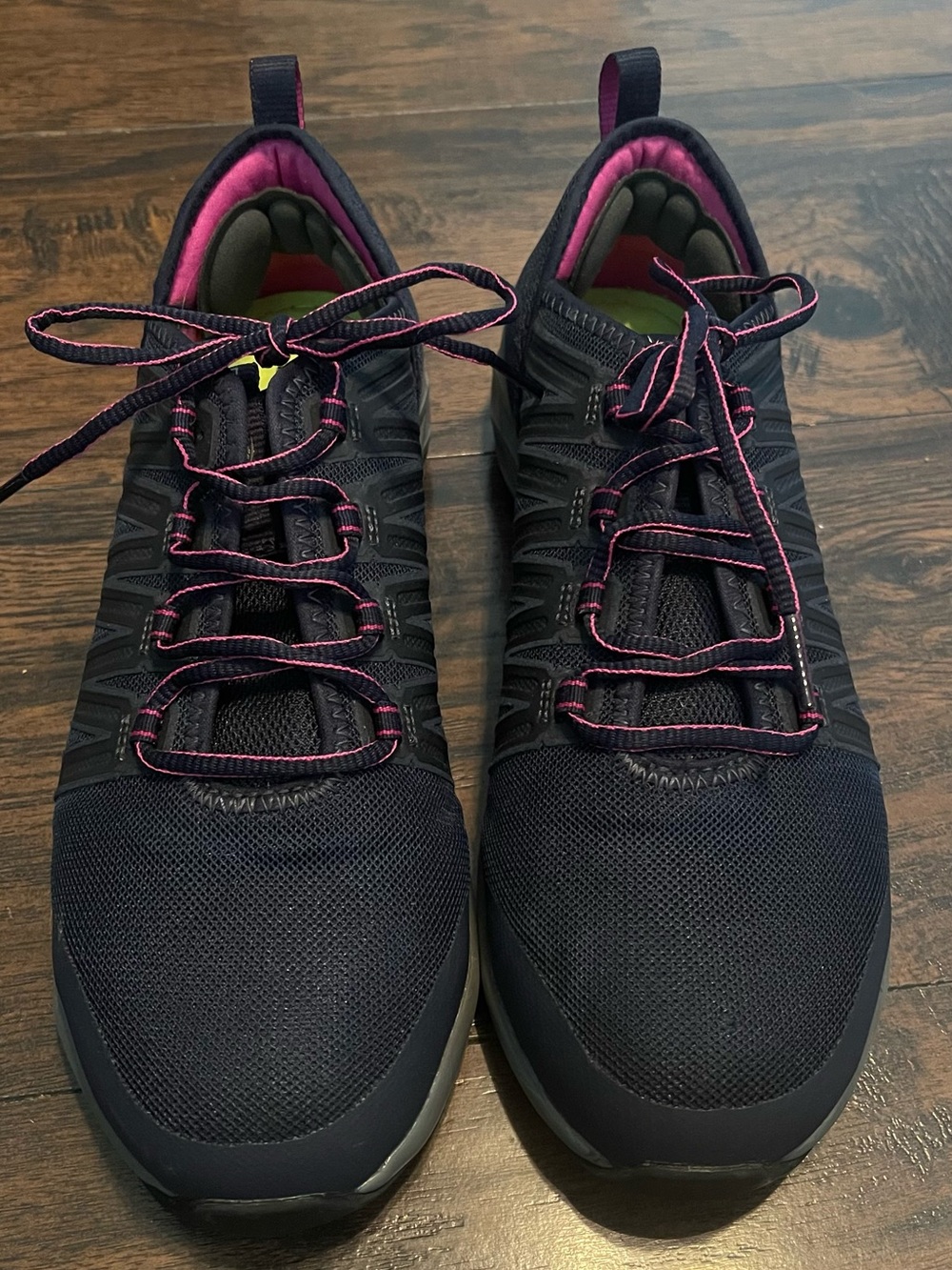 Reebok Women's Steel Toe Work Shoe